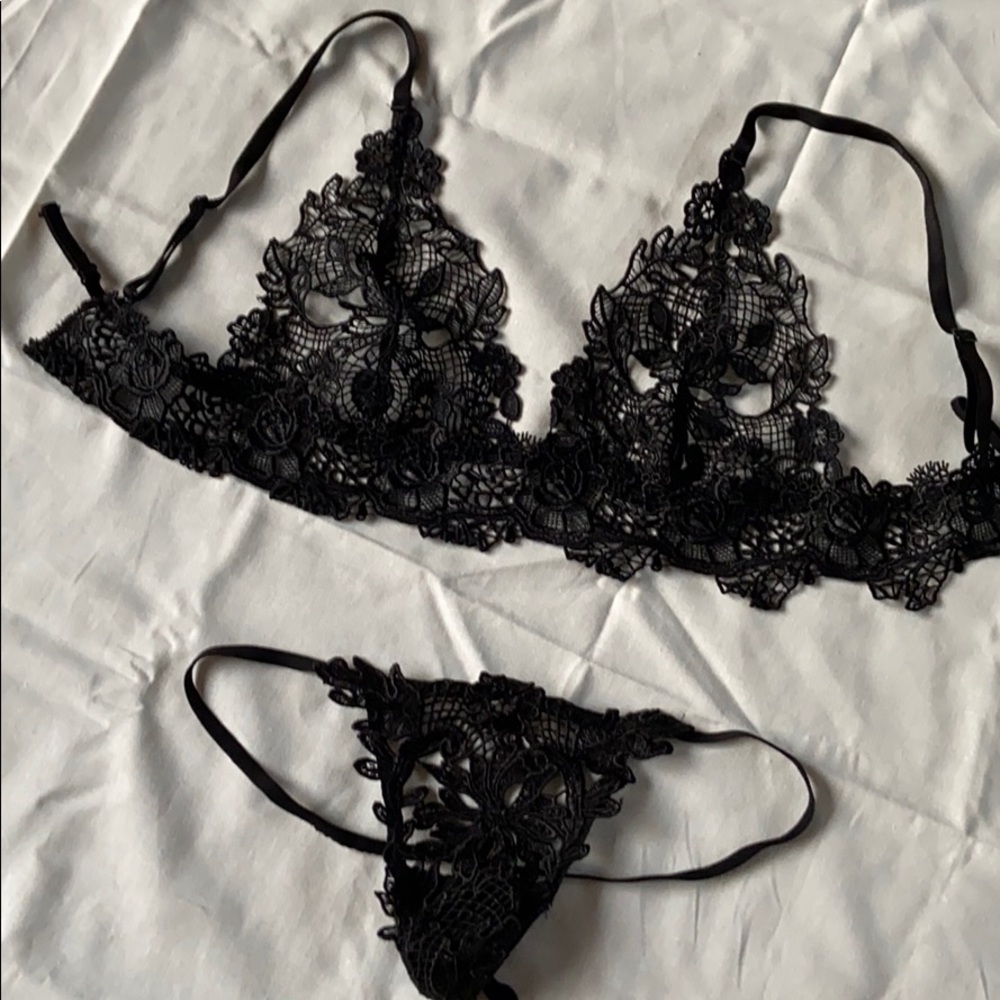 Never worn sexy black lace lingerie set